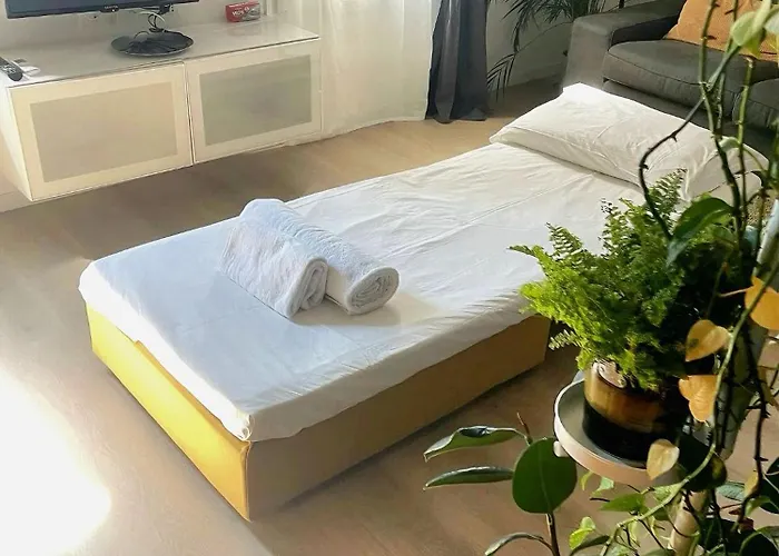 Br Treviso Train Station Apartments